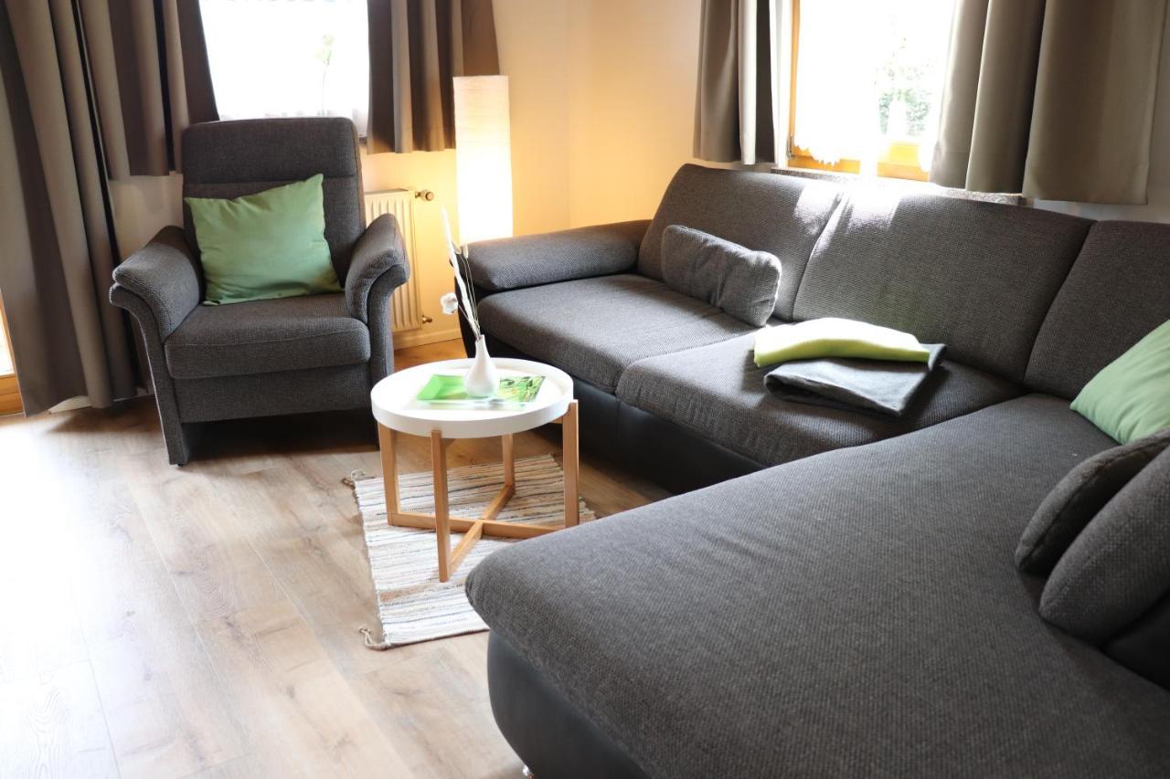 Wohnung #5 Mit Balkon - Zentrale Dennoch Ruhige Lage Mit Terrasse - Stadtbus Vor Der Tuer! 林道 外观 照片