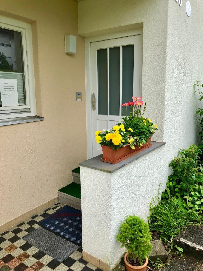Wohnung #5 Mit Balkon - Zentrale Dennoch Ruhige Lage Mit Terrasse - Stadtbus Vor Der Tuer! 林道 外观 照片