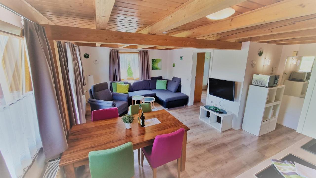 Wohnung #5 Mit Balkon - Zentrale Dennoch Ruhige Lage Mit Terrasse - Stadtbus Vor Der Tuer! 林道 外观 照片